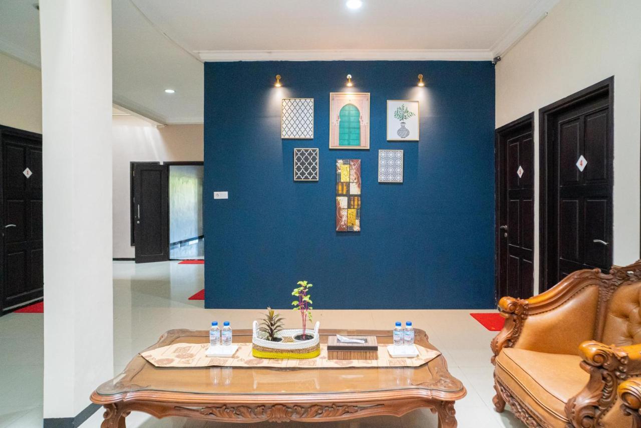 Reddoorz Syariah Near Marvel City Mall 2 Σουραμπάγια Εξωτερικό φωτογραφία