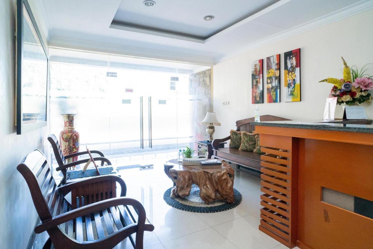 Reddoorz Syariah Near Marvel City Mall 2 Σουραμπάγια Εξωτερικό φωτογραφία